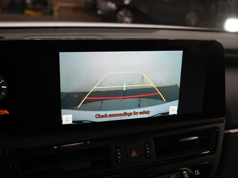 Used 2024 Lexus ES 350 w/ Accessory Package (Z2) FWD image 20
