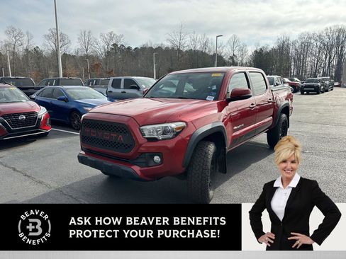 Used 2016 Toyota Tacoma TRD Off-Road image 1