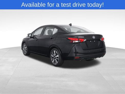 Used 2025 Nissan Versa SV FWD image 3