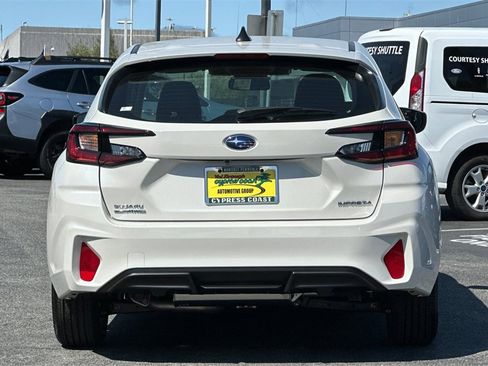 Certified 2025 Subaru Impreza 2.0i image 5