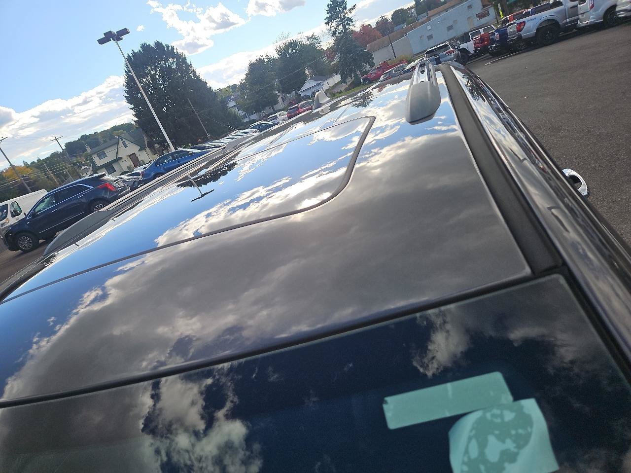 Used 2021 Jeep Grand Cherokee Limited AWD/4WD image 11