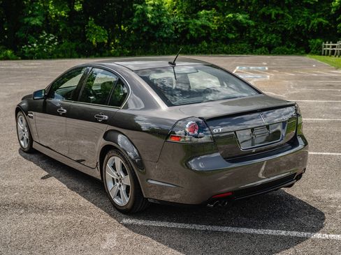 Used 2009 Pontiac G8 GT w/ Premium Package RWD image 11