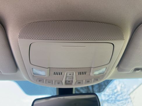 Used 2017 Lincoln MKC Reserve image 19