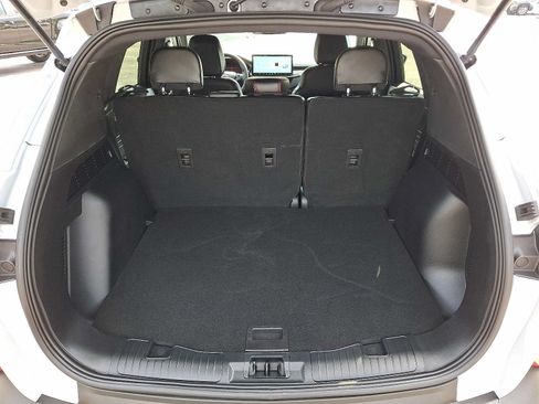 Used 2025 Ford Escape ST-Line w/ Tech Pack #1 AWD/4WD image 28