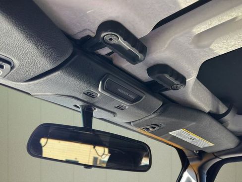 Certified 2018 Jeep Wrangler Unlimited Rubicon image 35