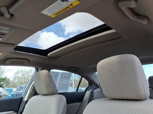 Used 2015 Honda Civic EX image 14