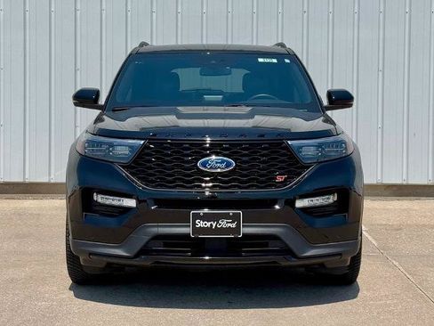Certified 2023 Ford Explorer ST w/ Equipment Group 401A AWD/4WD image 9