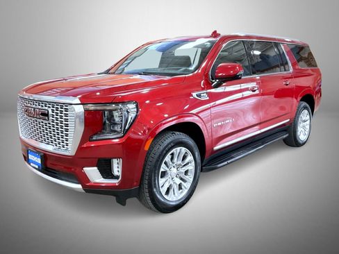 Certified 2024 GMC Yukon XL Denali w/ Advanced Technology Package AWD/4WD image 1