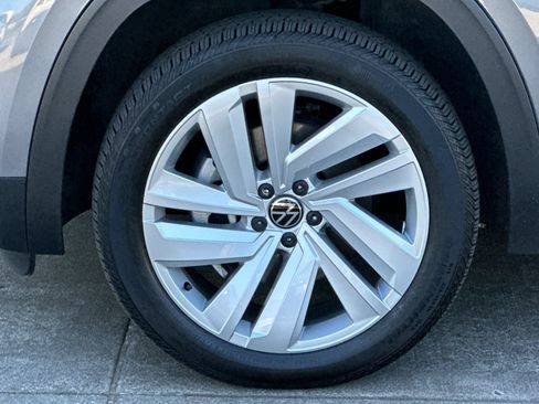 Used 2021 Volkswagen Atlas SE AWD/4WD image 23
