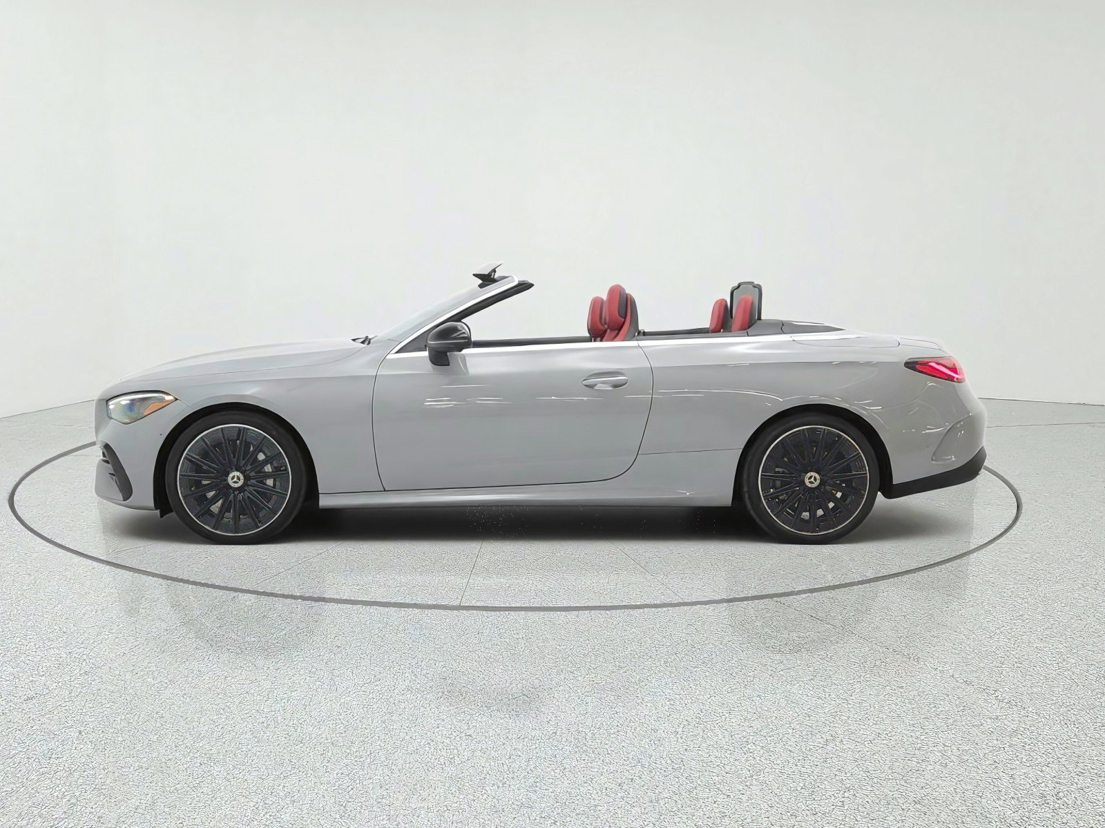 New 2027 Mercedes-Benz CLE 450 4MATIC Cabriolet image 8