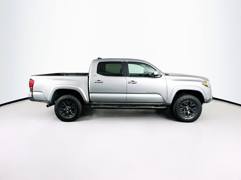 Used 2021 Toyota Tacoma SR5 image 10