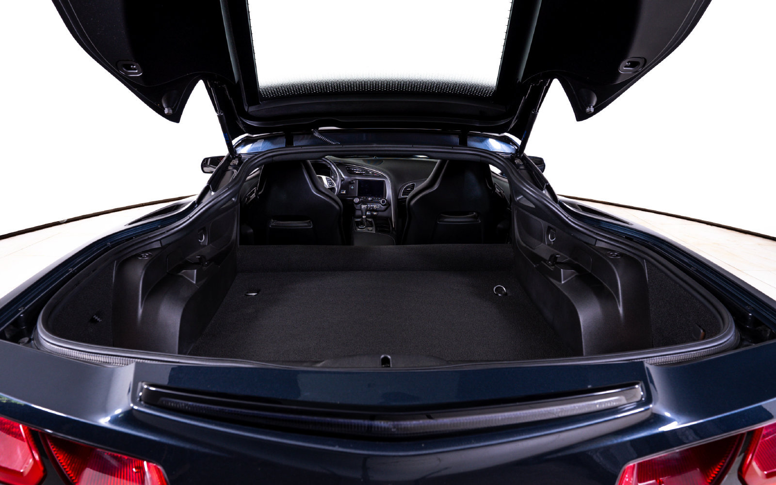 Used 2019 Chevrolet Corvette Stingray Coupe w/ Battery Protection Package RWD image 23