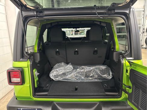 New 2026 Jeep Wrangler Sport AWD/4WD image 27