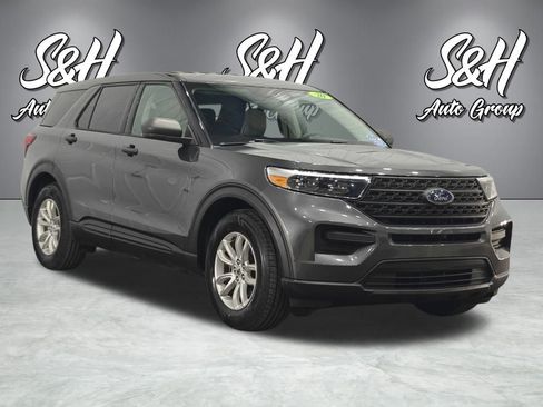 Used 2020 Ford Explorer Base image 2