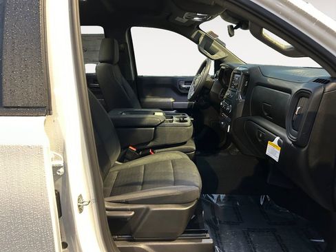 New 2026 Chevrolet Silverado 1500 Custom image 10