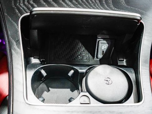 Used 2023 Mercedes-Benz GLC 300 4MATIC Coupe image 22