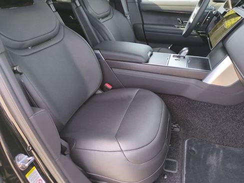 New 2026 Land Rover Range Rover SV AWD/4WD image 18