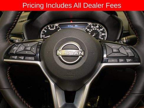Certified 2025 Nissan Altima 2.5 SR w/ SR Premium Package FWD image 19