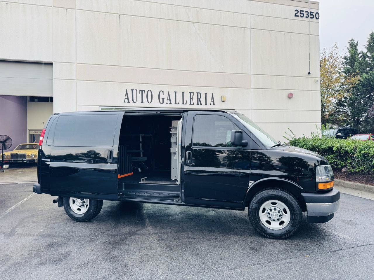 Used 2019 Chevrolet Express 2500 w/ Driver Convenience Package RWD image 34