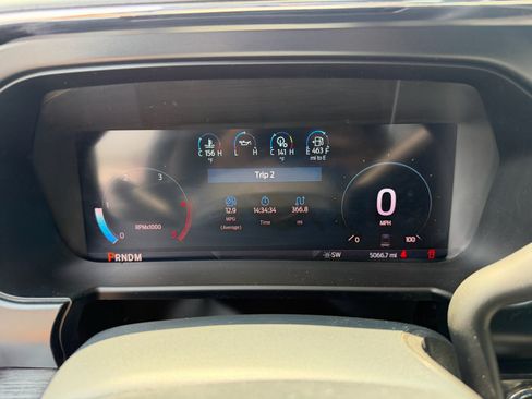 Used 2023 Ford F450 Lariat w/ Lariat Ultimate Package AWD/4WD image 18