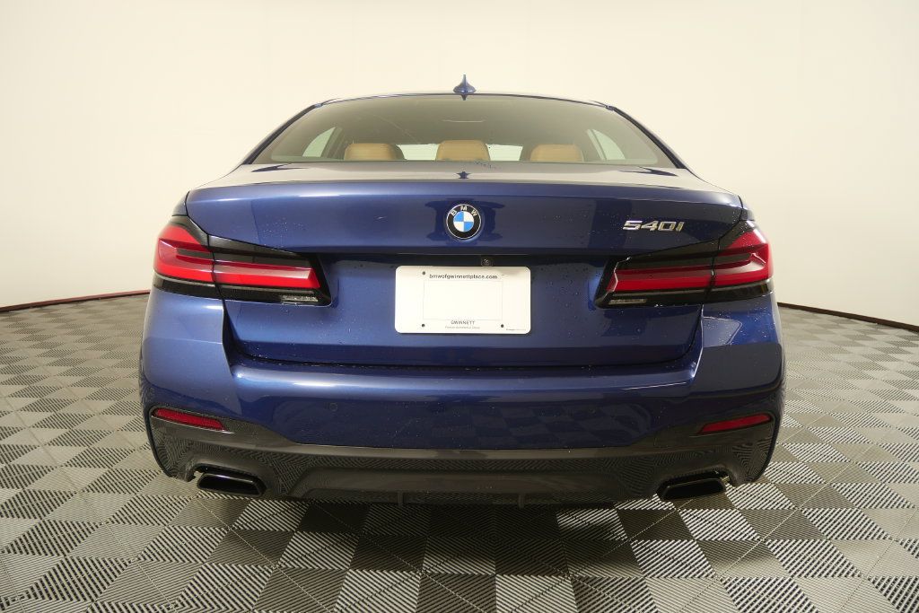 Used 2021 BMW 540i w/ M Sport Package RWD image 5