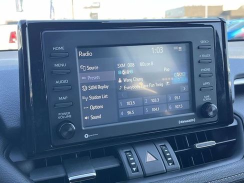 Used 2021 Toyota RAV4 XLE Premium image 30