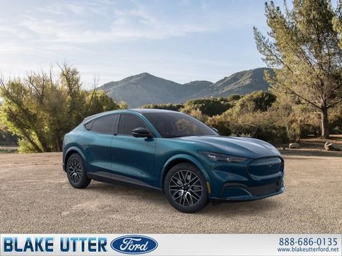 New 2026 Ford Mustang Mach-E Premium image 7