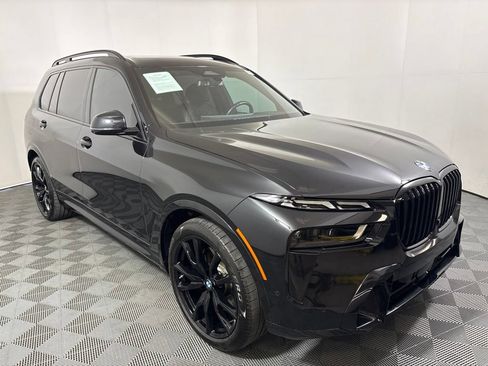 Certified 2024 BMW X7 xDrive40i w/ Executive Package AWD/4WD image 4