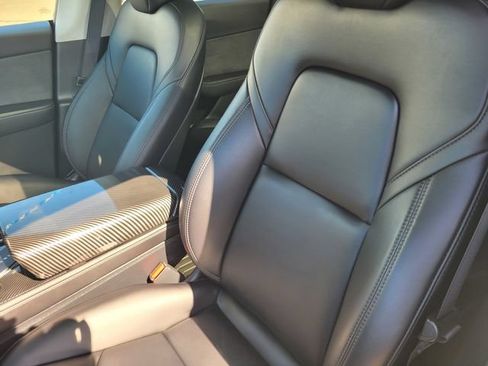Used 2024 Tesla Model Y Long Range AWD/4WD image 14