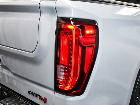Used 2024 GMC Sierra 1500 AT4 w/ Technology Package image 99