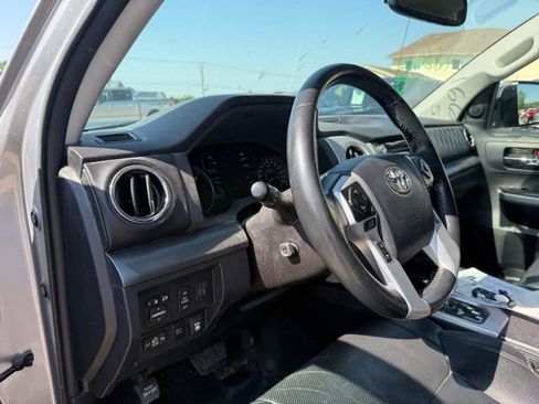 Used 2019 Toyota Tundra Platinum AWD/4WD image 13