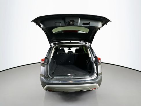 Used 2023 Nissan Rogue SV FWD image 34