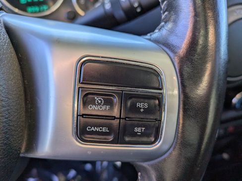 Used 2018 Jeep Wrangler Unlimited Sport image 18