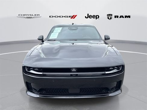 Used 2025 Dodge Charger R/T w/ Quick Order Package 25M R/T image 8