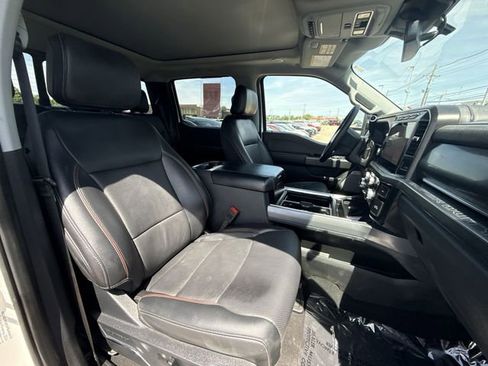 Used 2024 Ford F350 Lariat w/ Lariat Ultimate Package AWD/4WD image 24