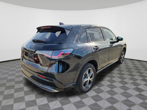 Used 2024 Honda HR-V EX-L image 4