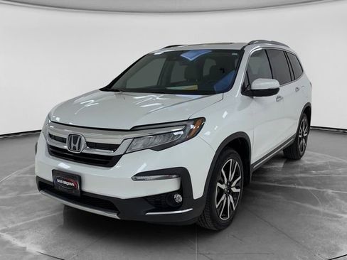 Used 2020 Honda Pilot Touring image 7