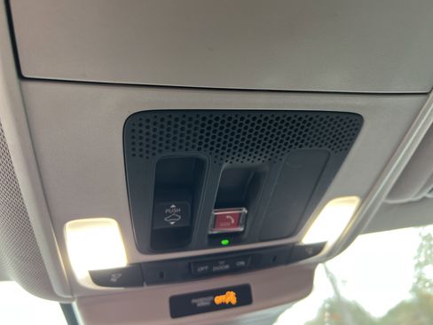 Used 2024 Honda Accord EX image 23