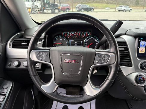 Used 2020 GMC Yukon SLE w/ HD Trailering Package image 25