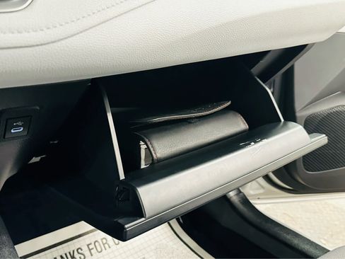 Used 2023 Toyota Corolla SE image 18