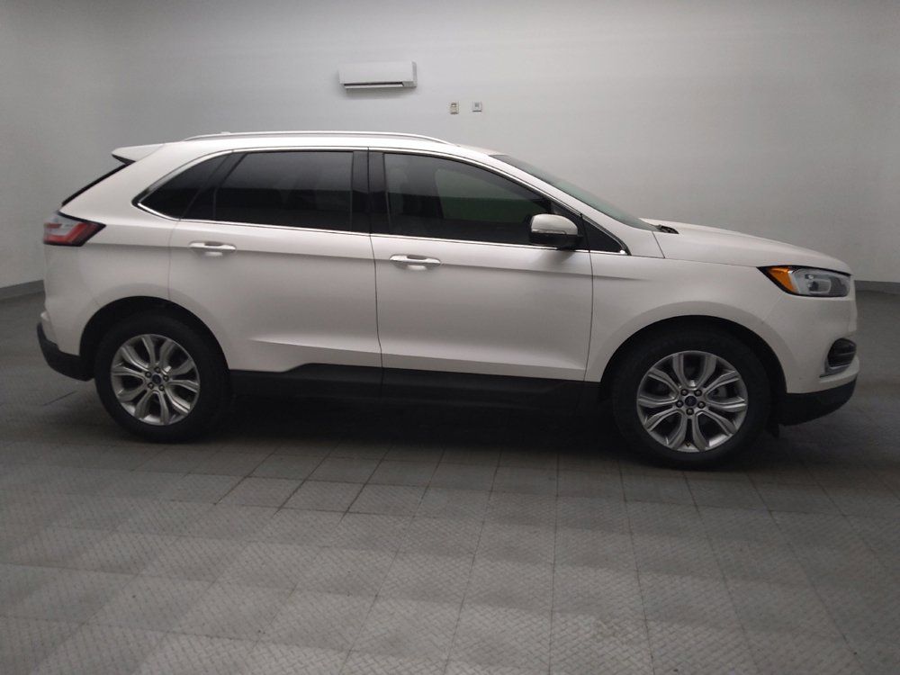 Used 2019 Ford Edge Titanium FWD image 11