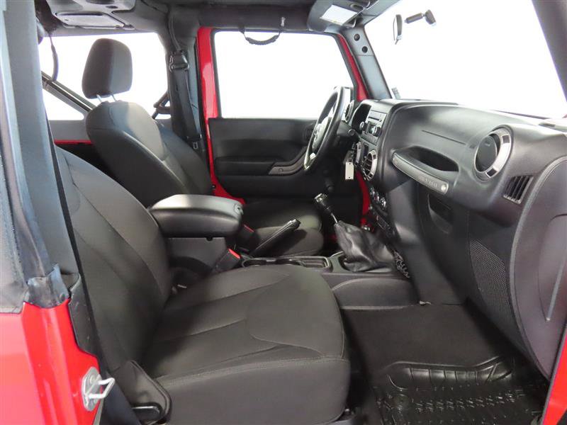 Used 2015 Jeep Wrangler Sport AWD/4WD image 25