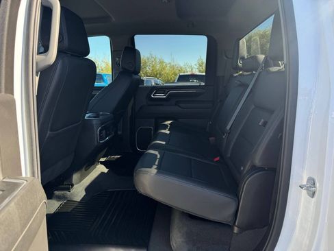 Used 2024 GMC Sierra 3500 SLT w/ SLT Convenience Package AWD/4WD image 30