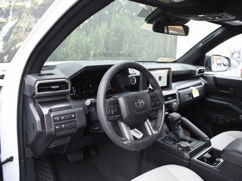 New 2026 Toyota 4Runner SR5 image 6