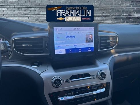 Used 2022 Ford Explorer XLT w/ Equipment Group 202A image 18