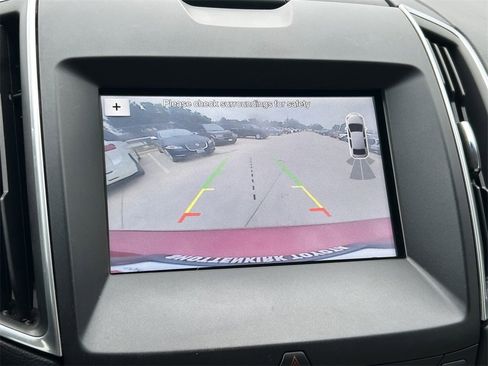 Used 2017 Ford Edge Titanium w/ Equipment Group 301A image 33