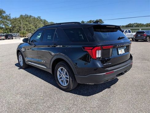 New 2025 Ford Explorer Active image 6