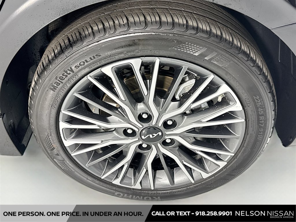 Used 2024 Kia Forte GT-Line w/ GT-Line Premium Package FWD image 31