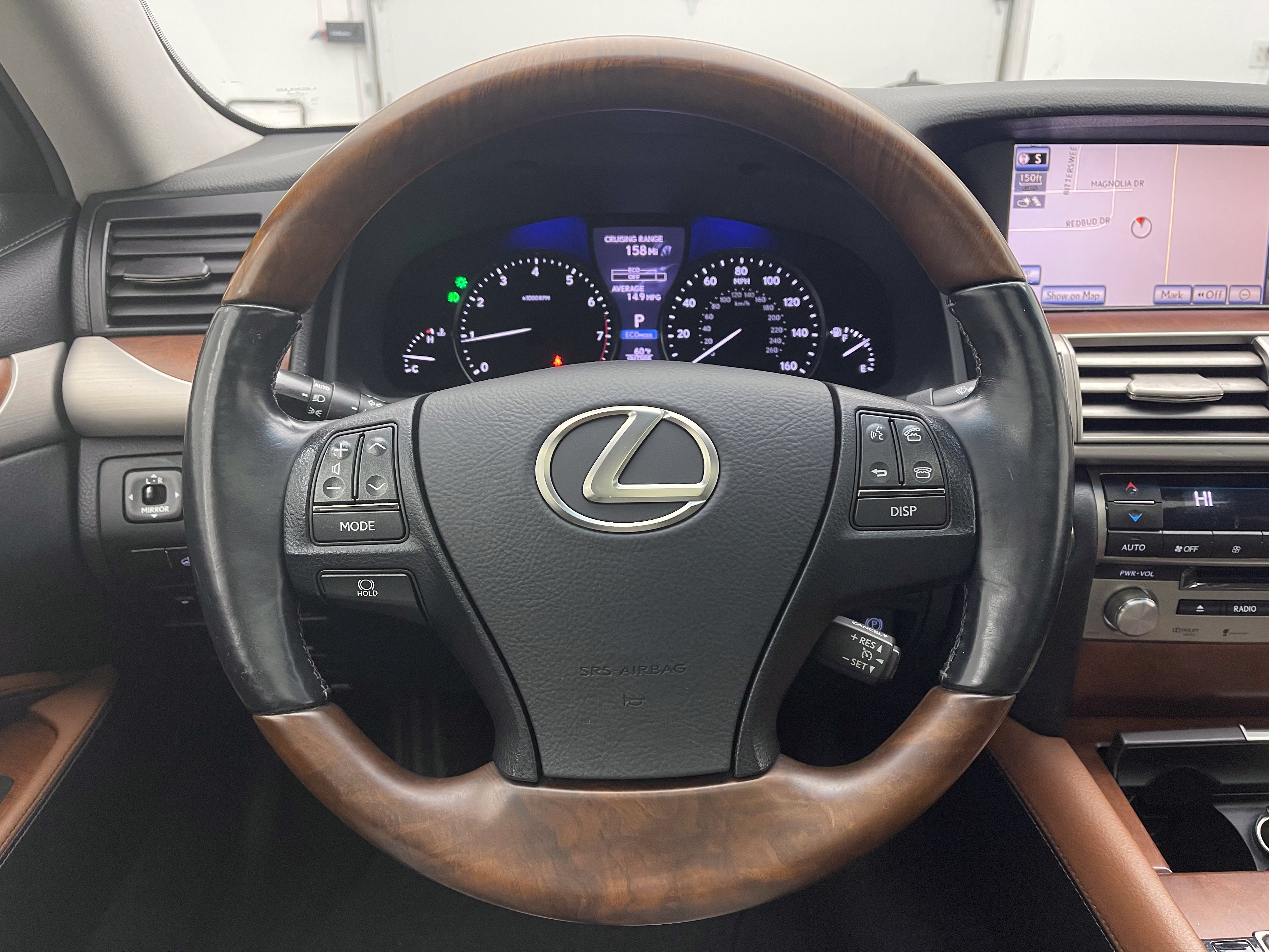 Used 2013 Lexus LS 460 AWD w/ Comfort Pkg image 22