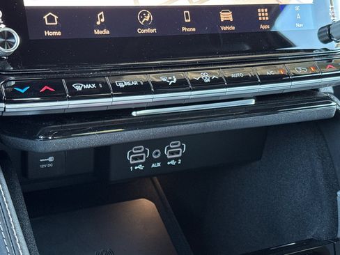 New 2025 Jeep Wagoneer Series II image 21